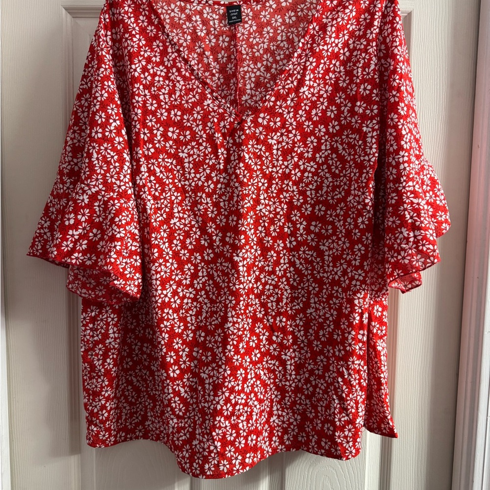 SHEIN Red V-Neck Floral Short Sleeve Blouse Plus Sz 3X